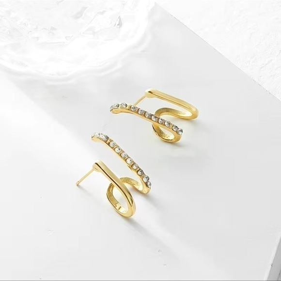 💎NEW Chic Exquisite Geometric Rhinestone & Gold Earrings - Picture 1 of 10